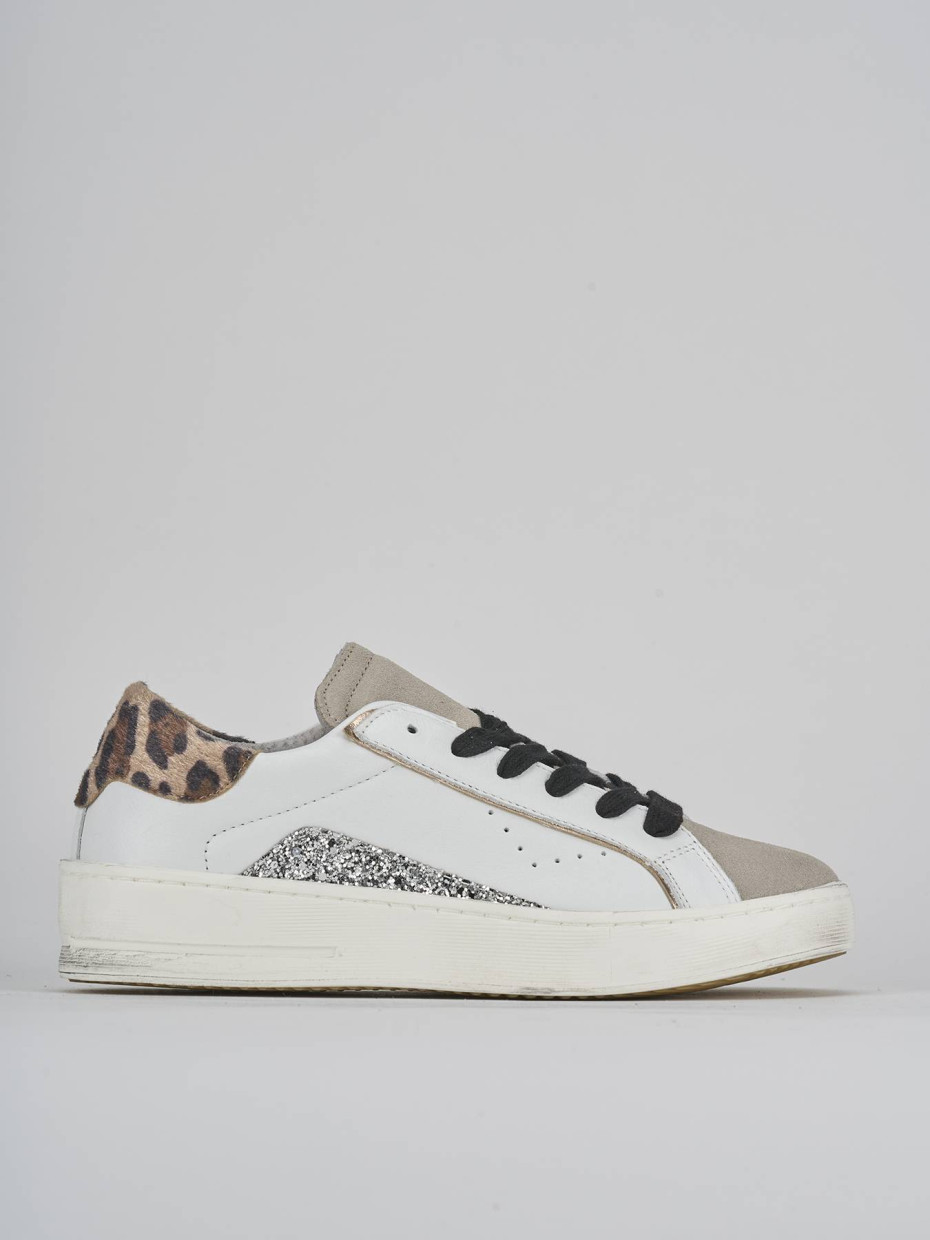 Zapatillas deportivas blanco cuero