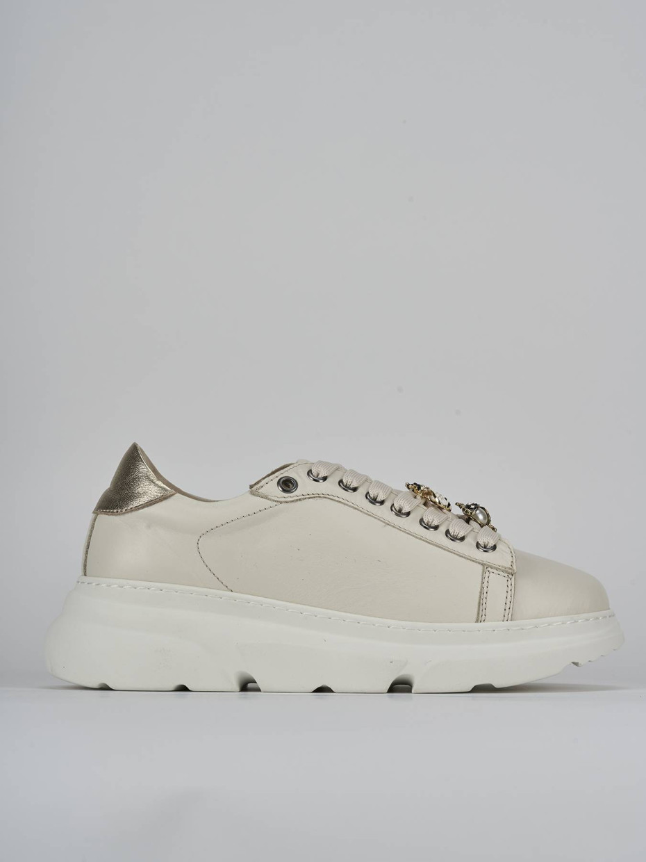 Zapatillas deportivas beis cuero