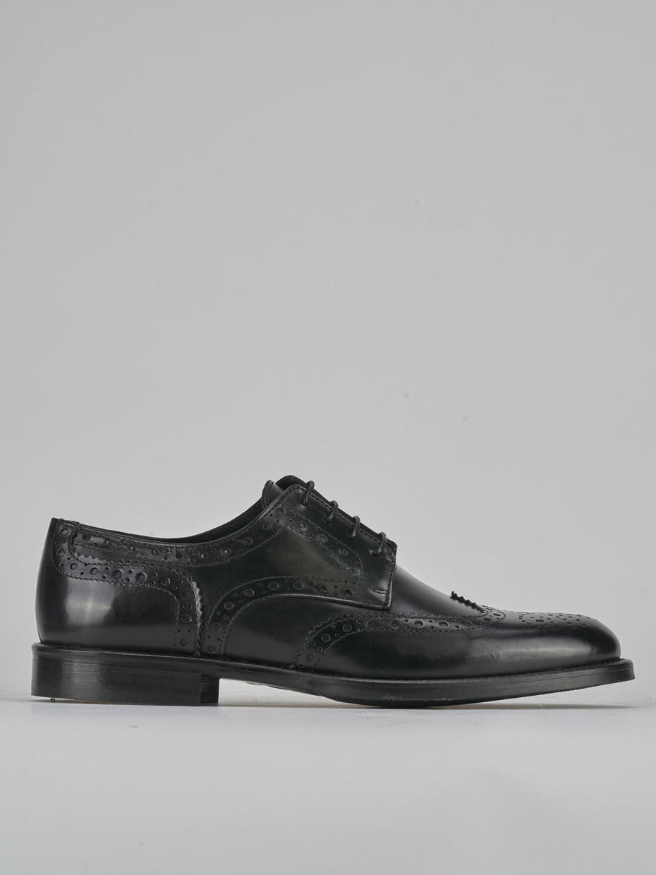 Zapatos de cordones negro cuero