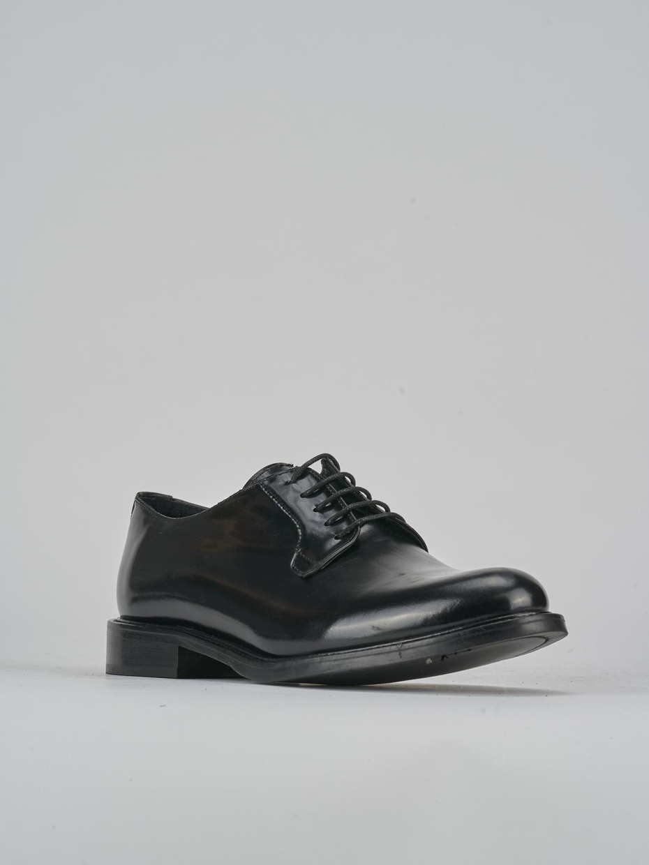Stringate pelle nero