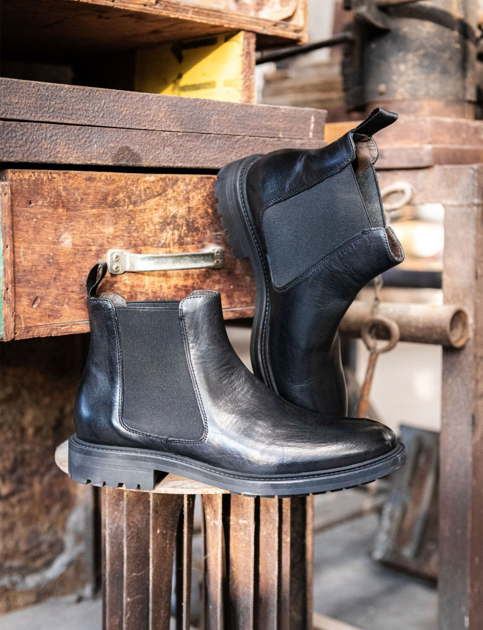 Botines de tacón bajo tacón 3 cm negro cuero