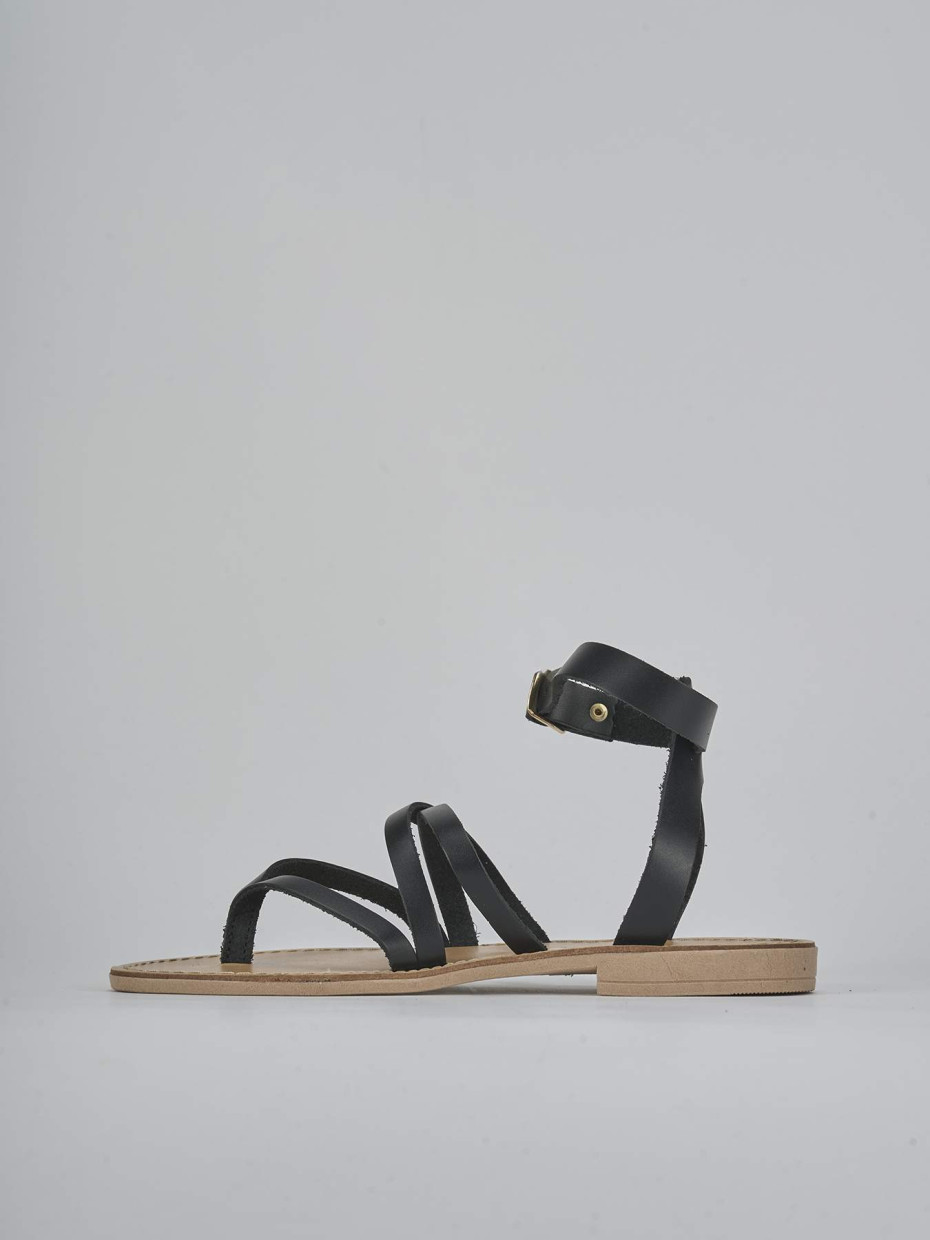 Low heel sandals heel 1 cm black leather