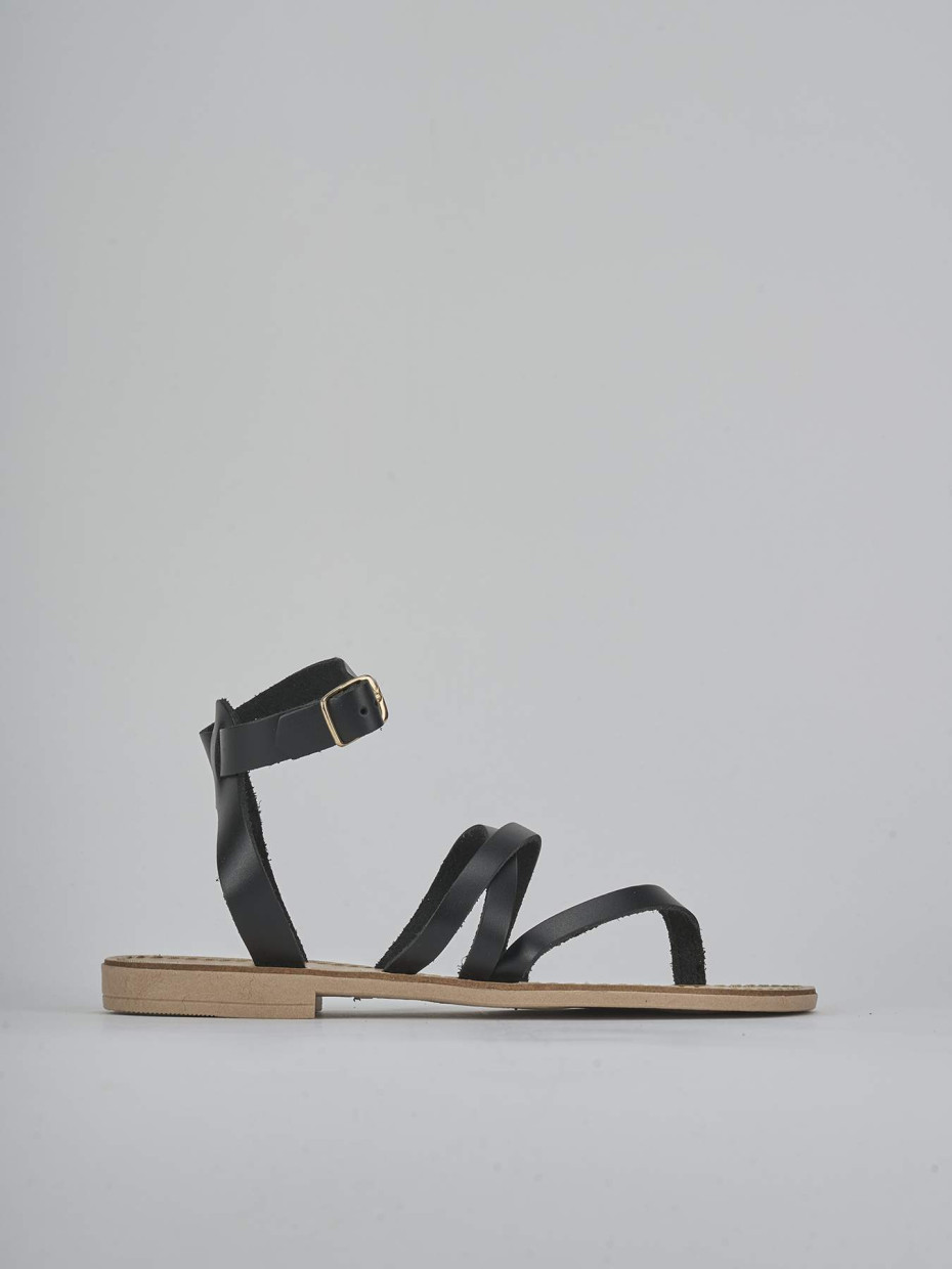 Low heel sandals heel 1 cm black leather
