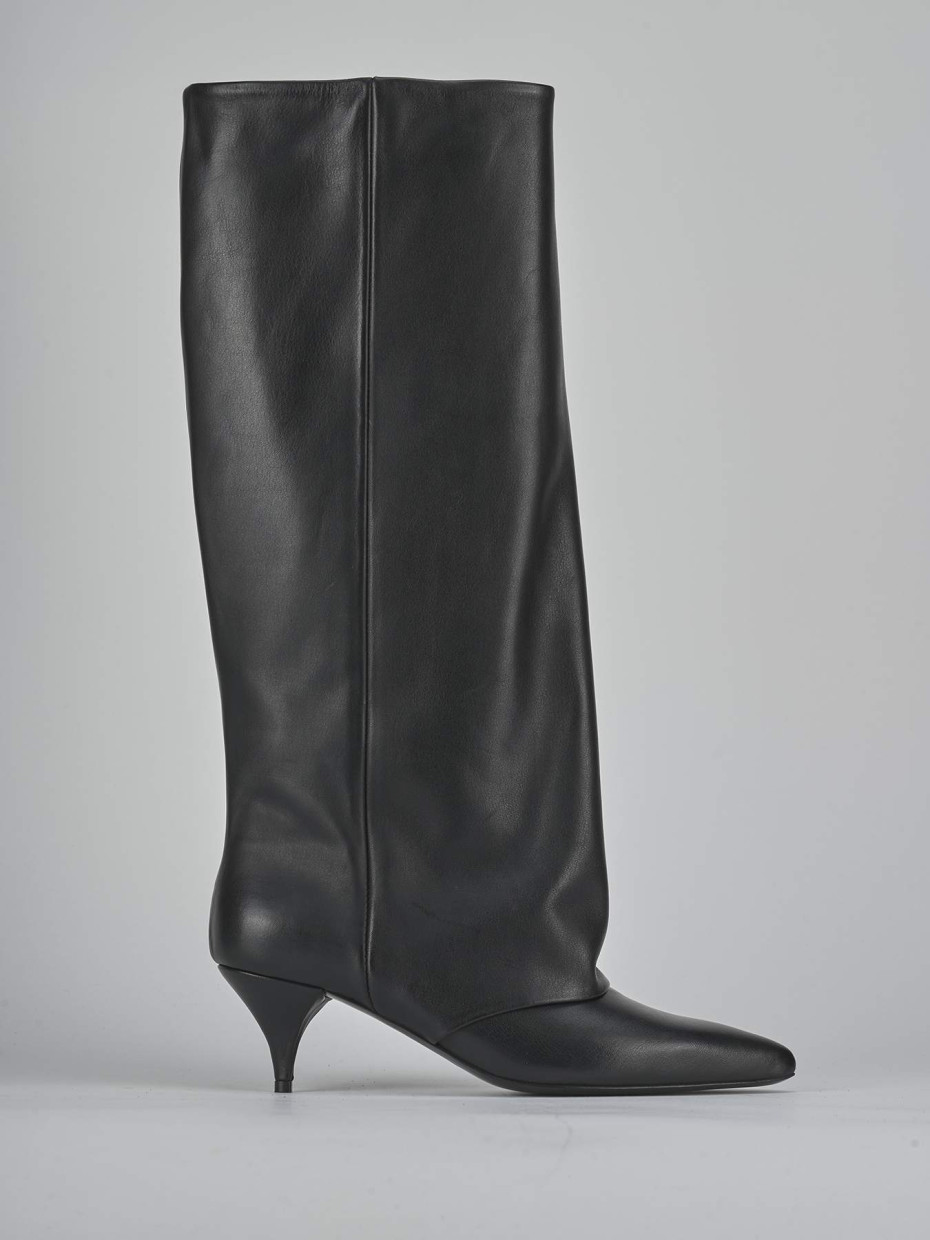 High heel boots heel 5 cm black leather