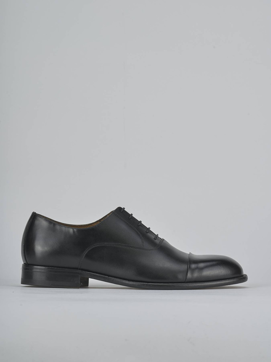 Zapatos de cordones tacón 1 cm negro cuero