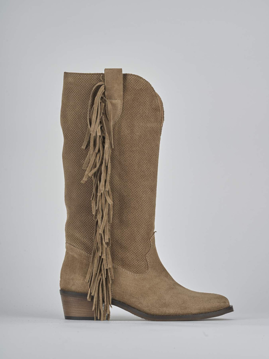 Low heel boots heel 4 cm brown suede