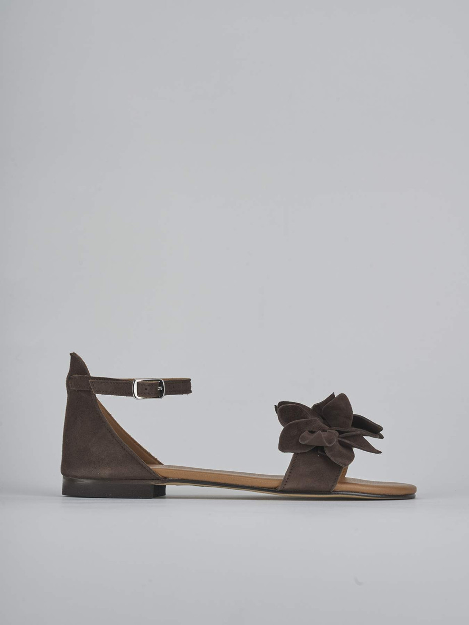 Sandalias de tacón bajo tacón 1 cm marrón oscuro ante