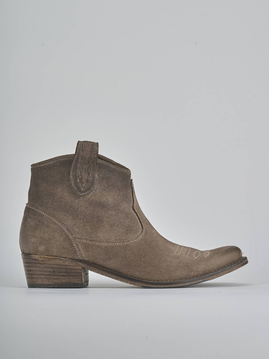 Botines de tacón bajo tacón 3 cm marrón oscuro ante