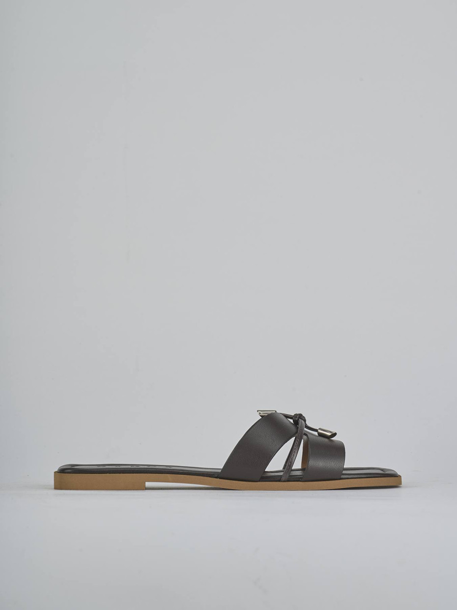 Mules tacón 1 cm marrón oscuro cuero