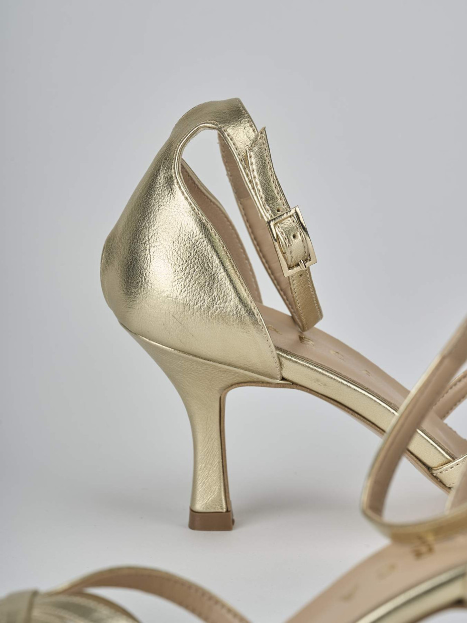 Sandalias de tacón alto tacón 7 cm oro cuero