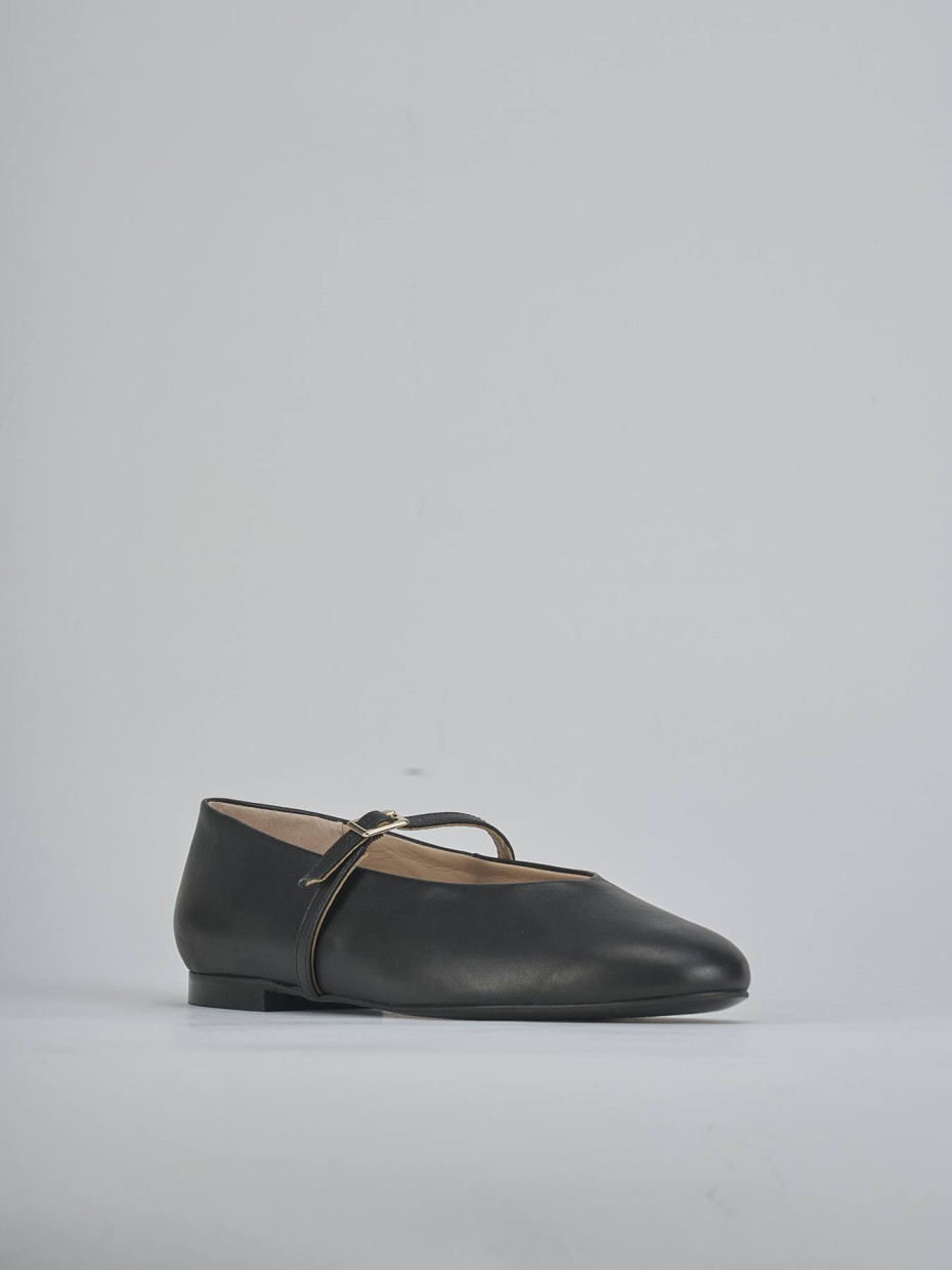 Flat shoes heel 1 cm black leather