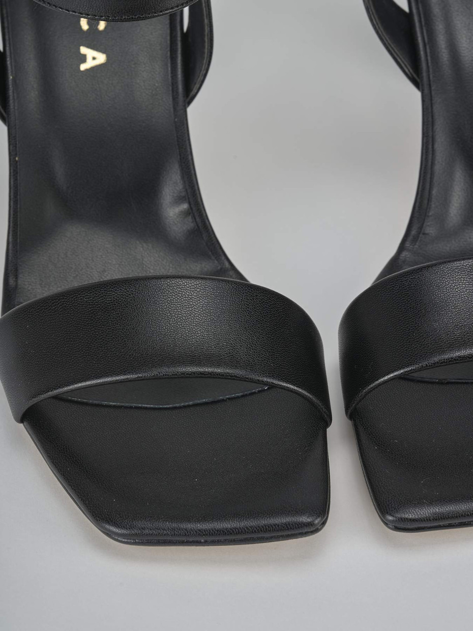 Sandalias de tacón alto tacón 7 cm negro cuero