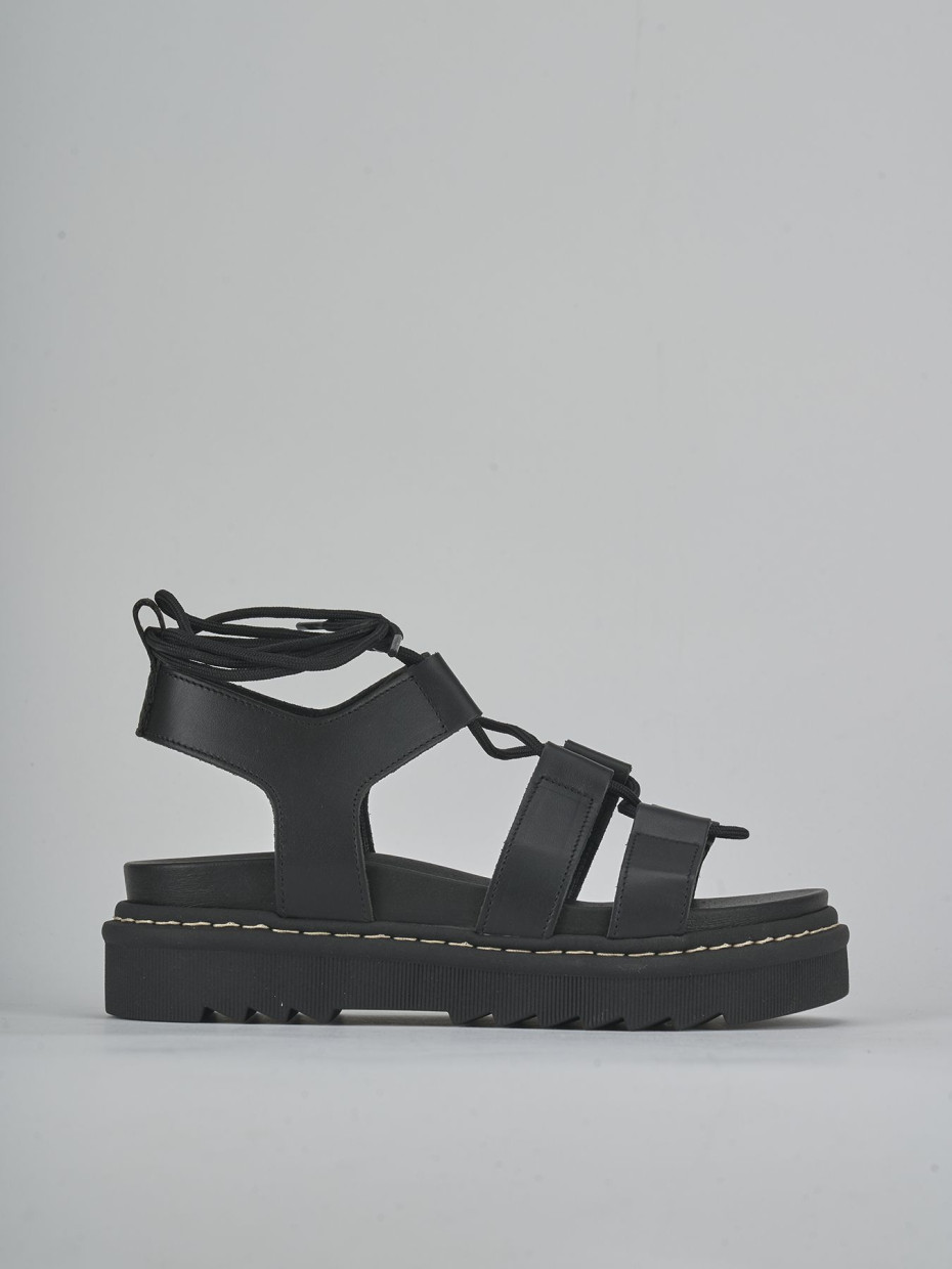 Sandalias de tacón bajo tacón 1 cm negro cuero
