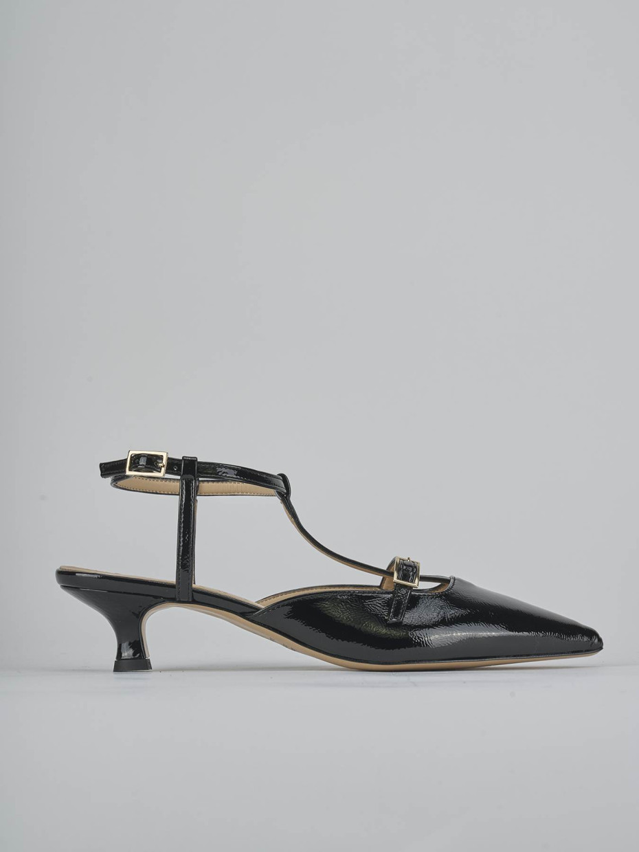 Slingback heel 4 cm black patent
