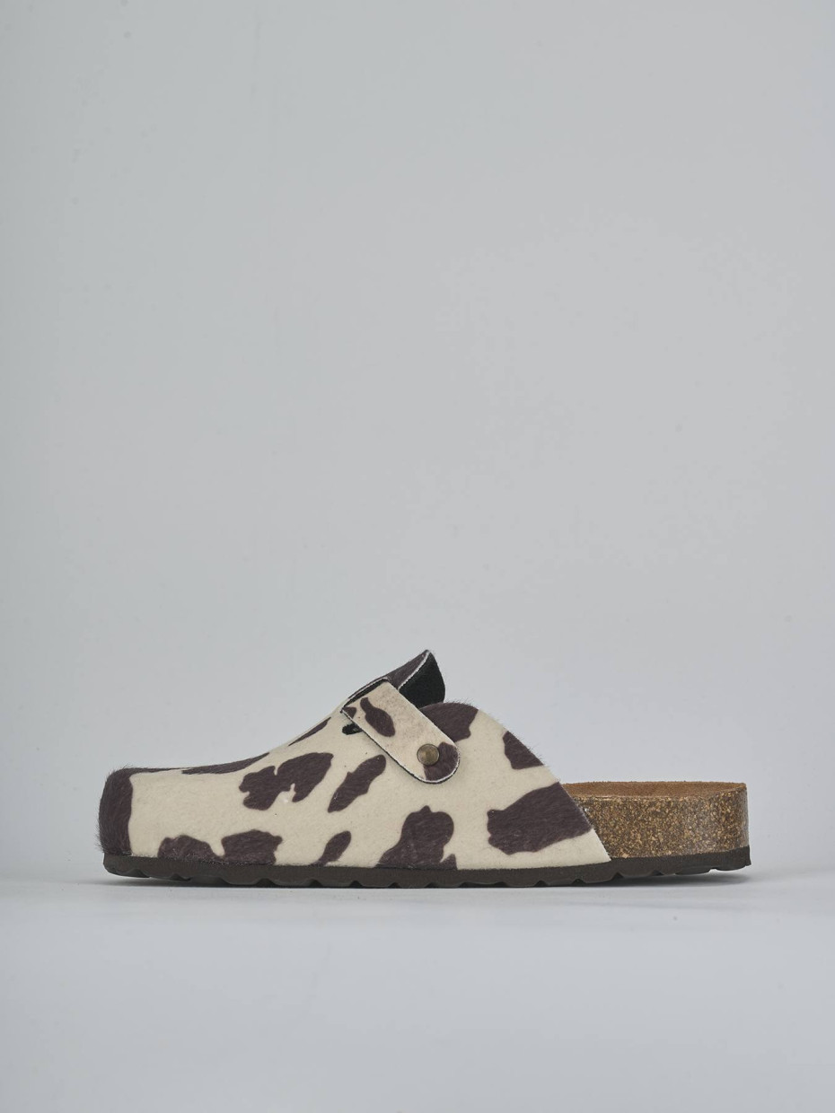 Zuecos con tacón tacón 1 cm marrón oscuro cuero de vaca con pelo