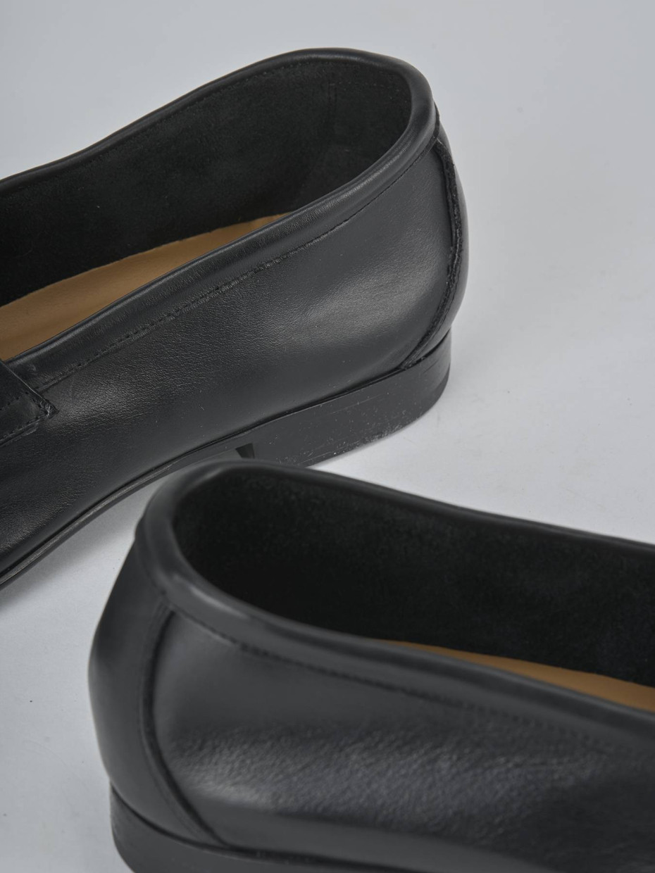 Mocassini tacco 1cm pelle nero