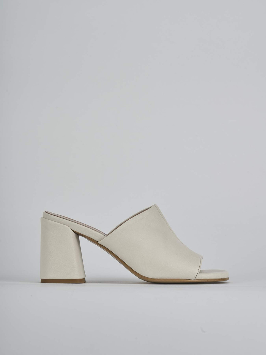 Mules tacón 7 cm blanco cuero