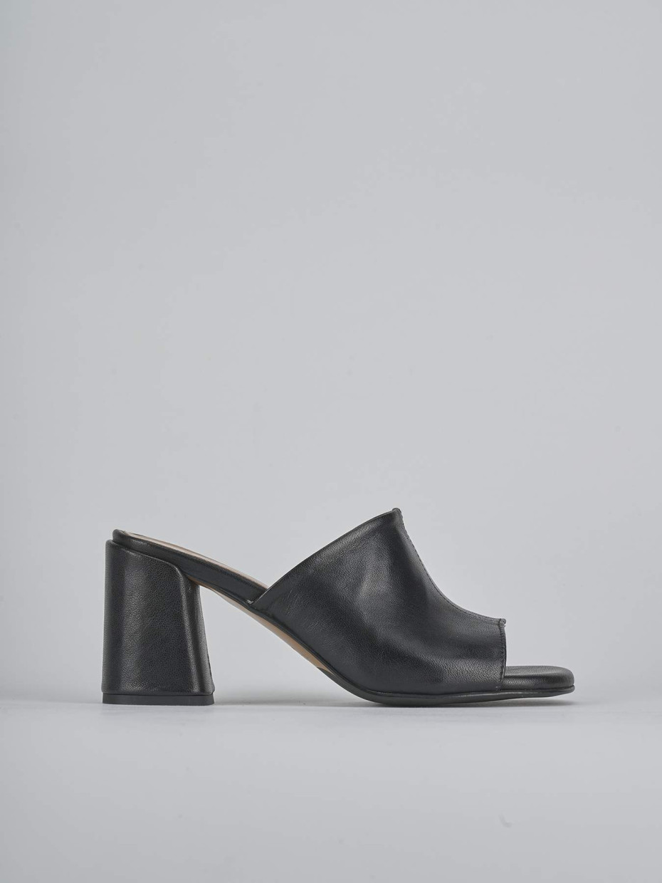 Mules tacón 7 cm negro cuero