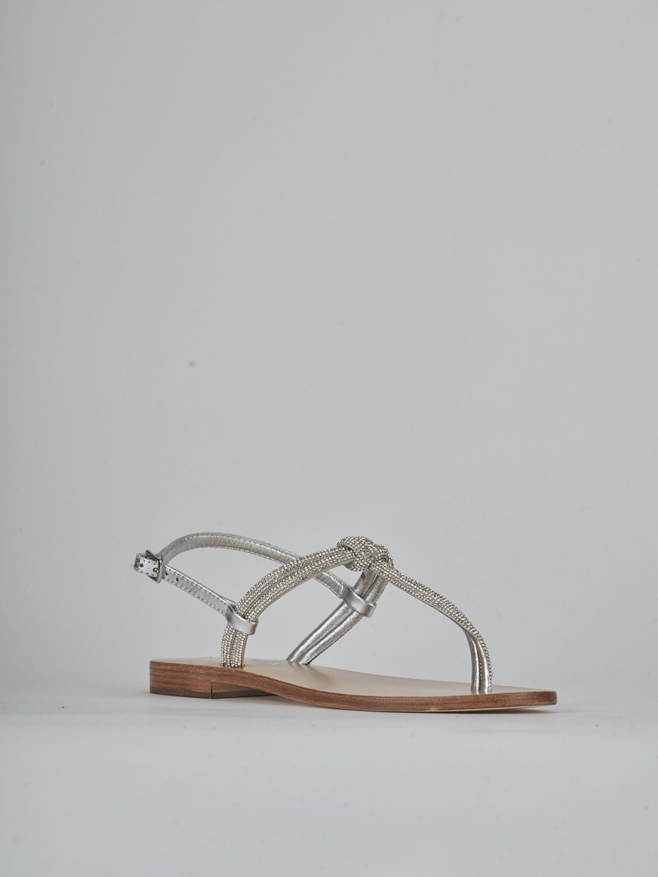 Sandalias de tacón bajo tacón 1 cm plata cuero
