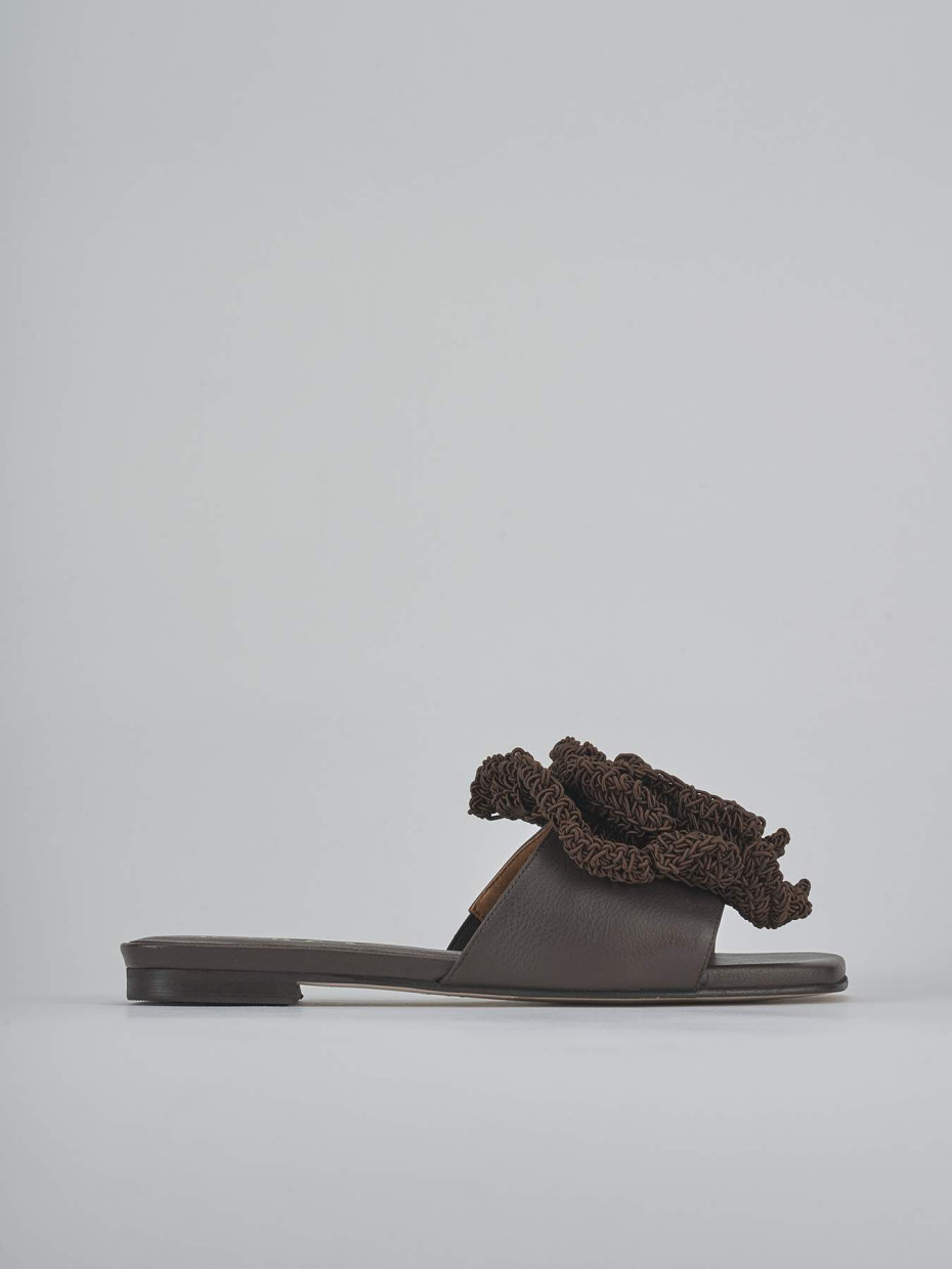 Mules tacón 1 cm marrón oscuro cuero