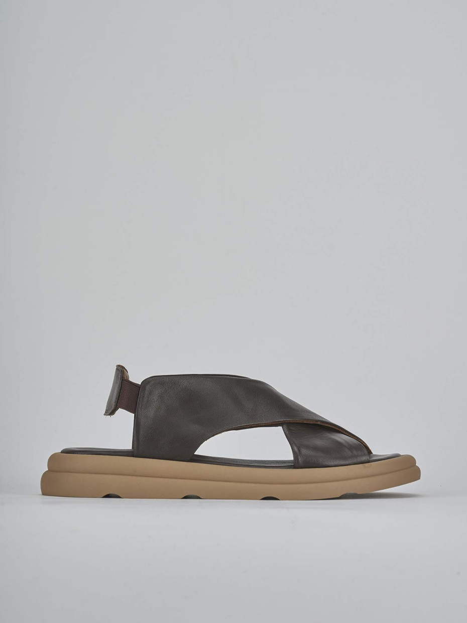 Sandalias de tacón bajo tacón 3 cm marrón oscuro cuero