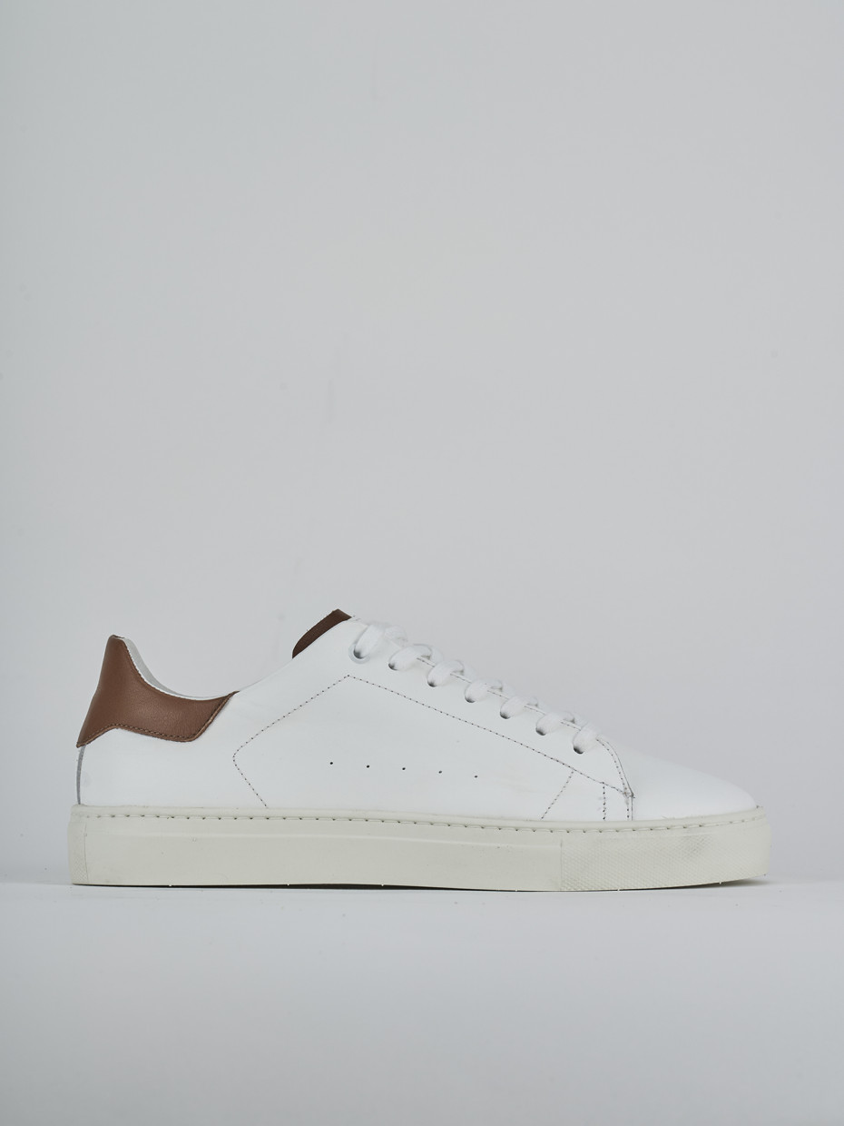 Sneakers white leather