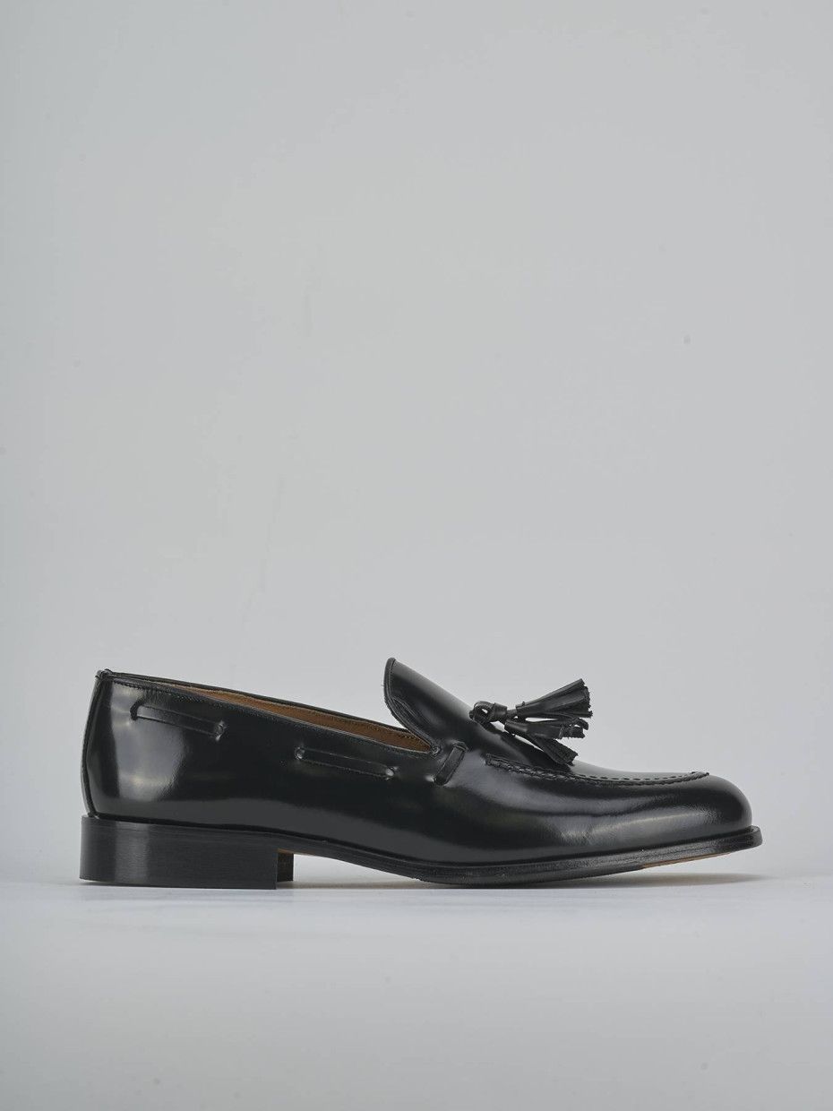 Mocasines negro cuero
