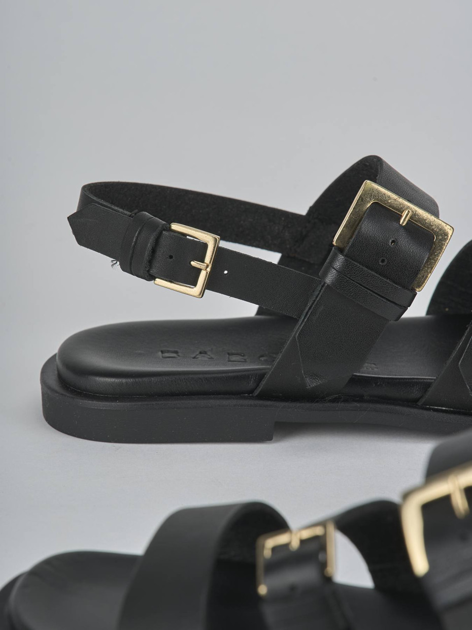Sandalias de tacón bajo tacón 1 cm negro cuero