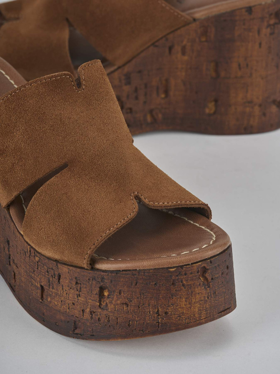 Mules tacón 10 cm marrón ante