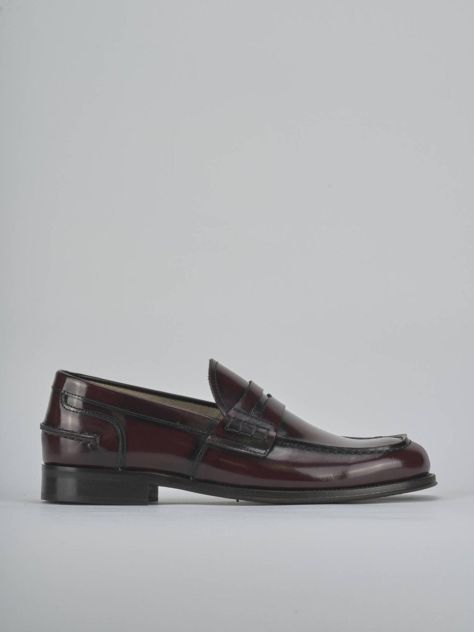 Mocasines burdeos cuero