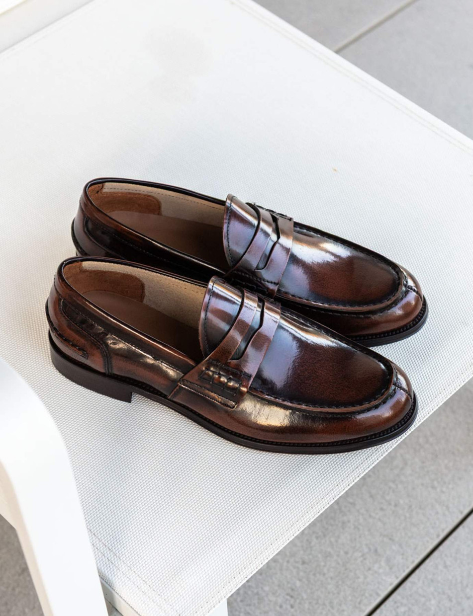Mocasines burdeos cuero
