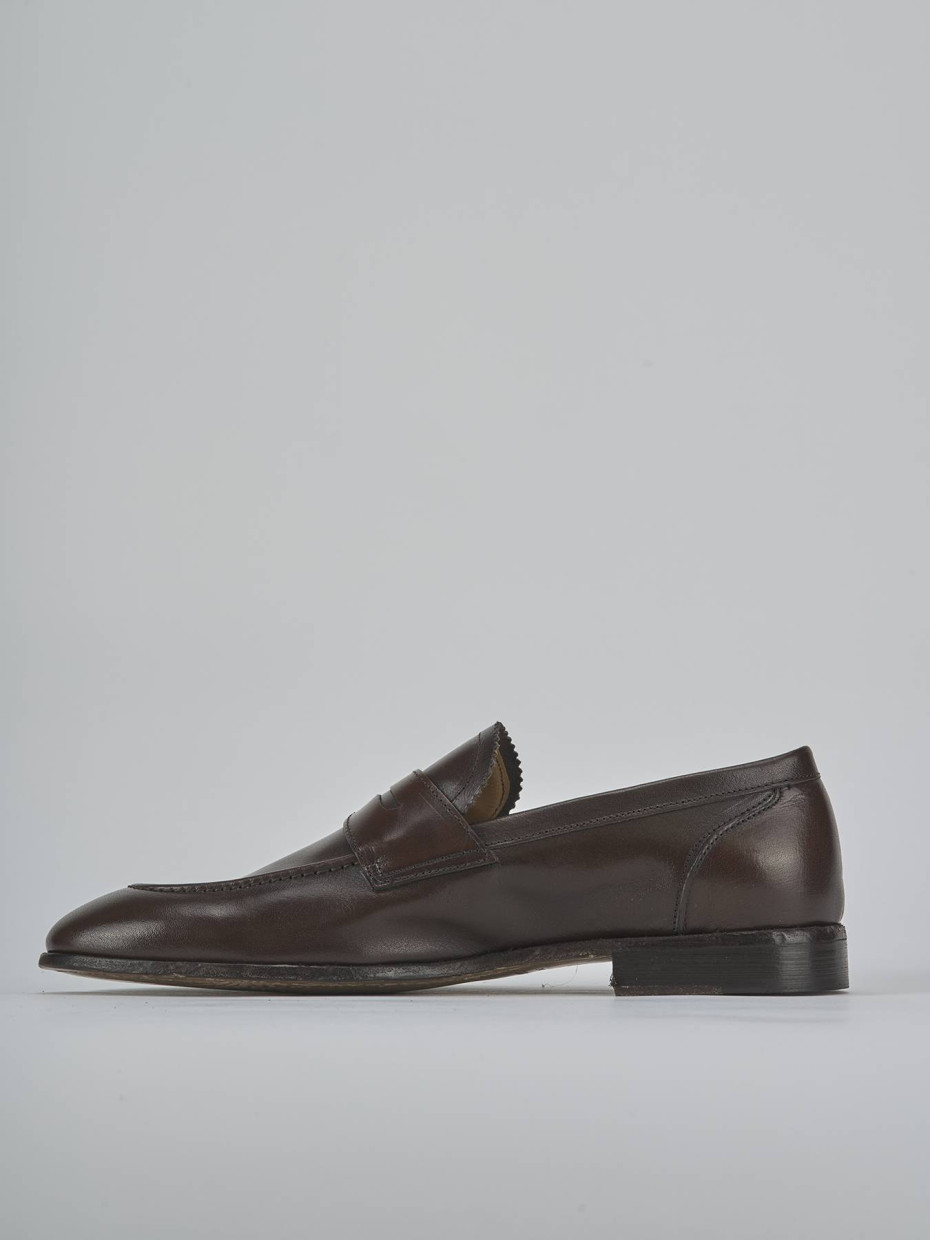 Mocasines marrón oscuro cuero
