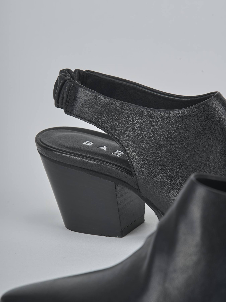 Stivaletti tacco 6cm pelle nero