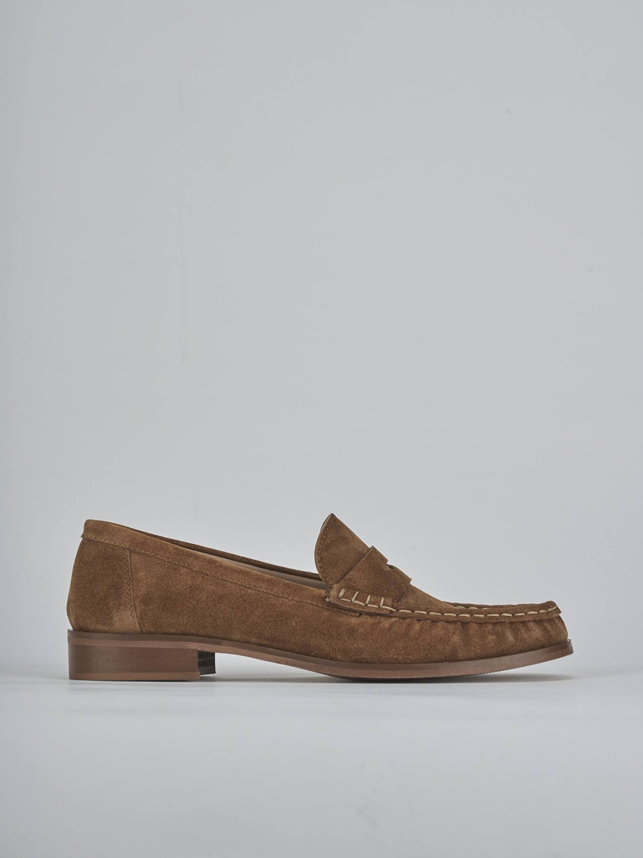 Mocasines tacón 1 cm marrón ante