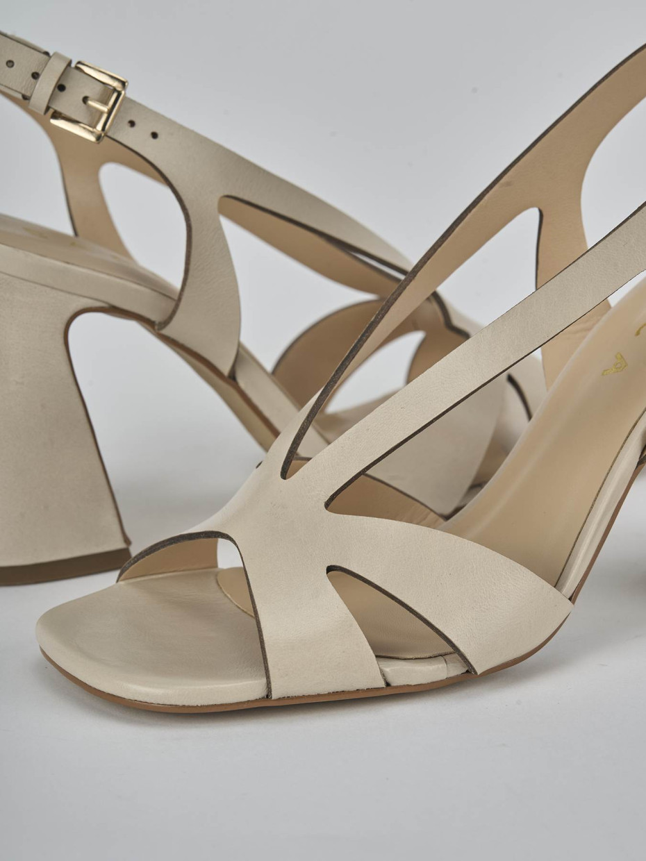 Sandalias de tacón alto tacón 6 cm blanco cuero
