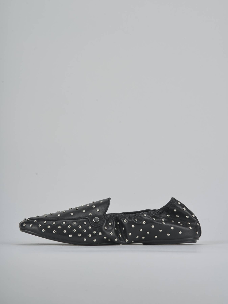Loafers heel 1 cm black leather