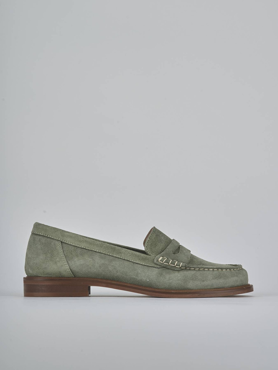 Mocasines tacón 1 cm verde ante