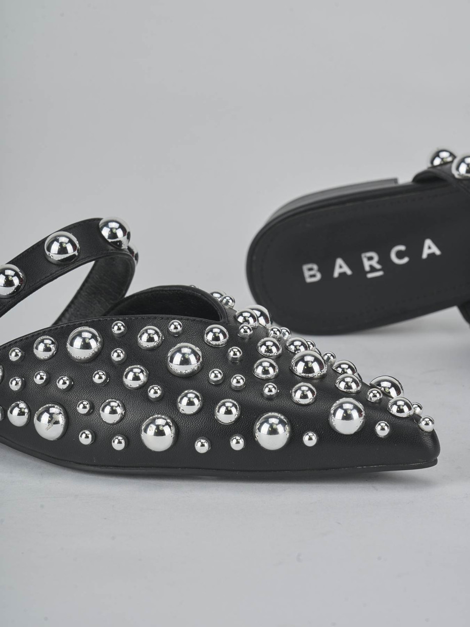 Zuecos con tacón tacón 1 cm negro cuero