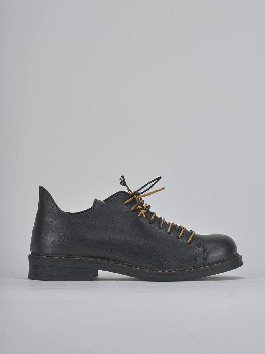 Stringate tacco 1cm pelle nero