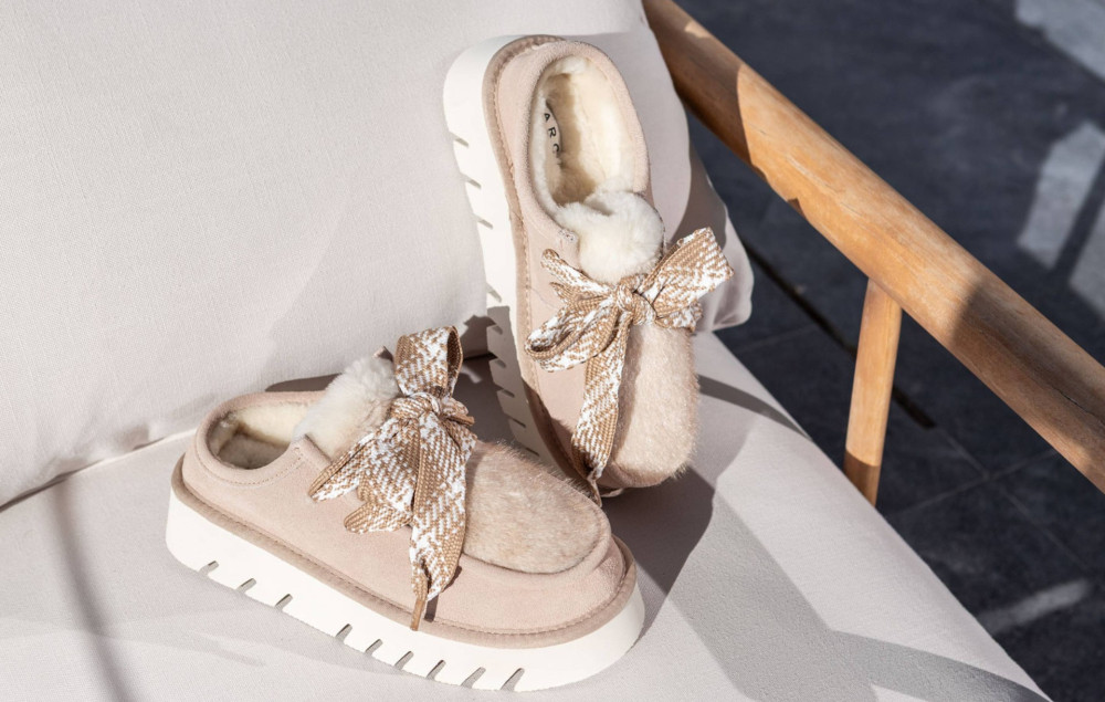 Stivaletti tacco 3cm camoscio beige