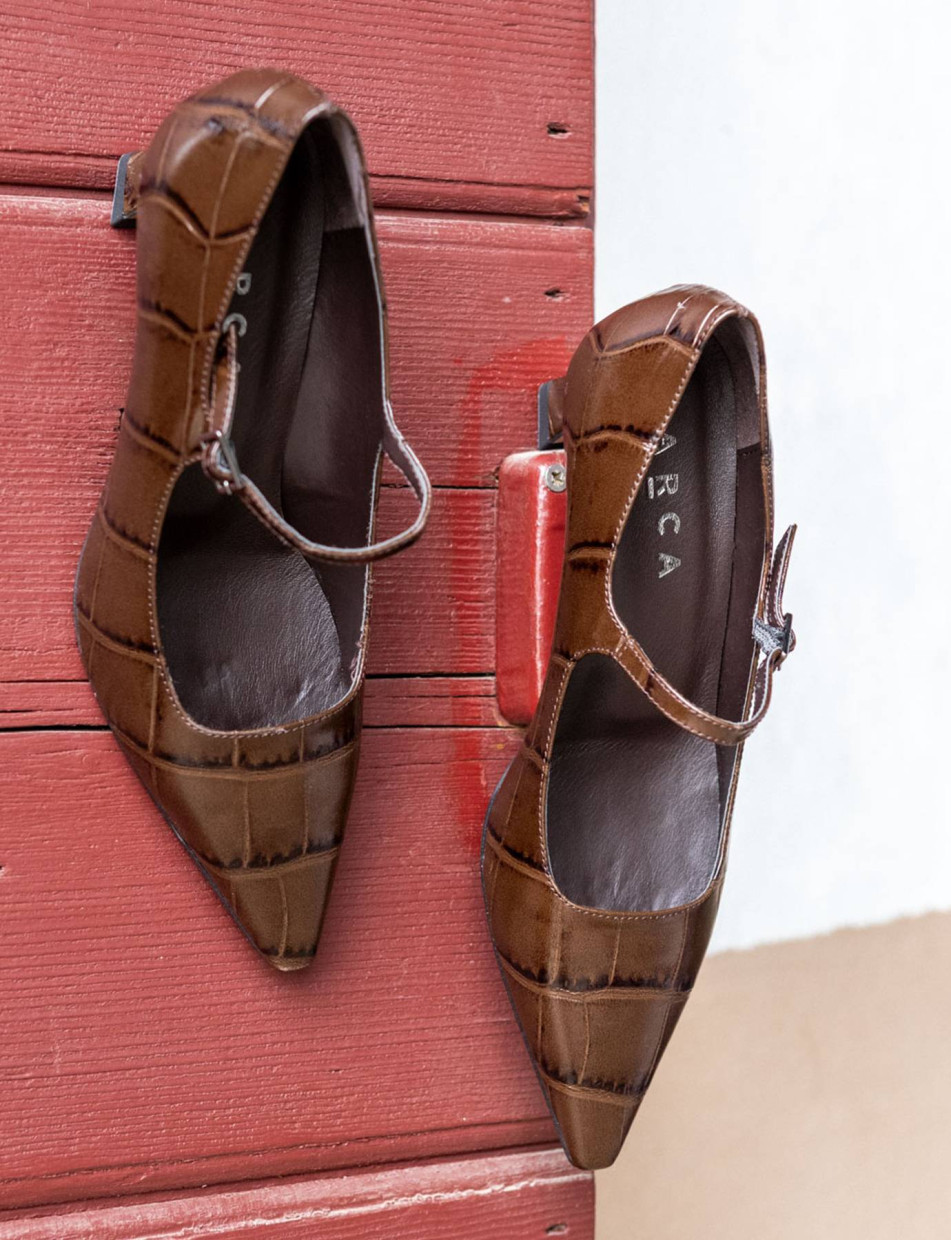 Zapatos de salón tacón 6 cm marrón oscuro efecto coco