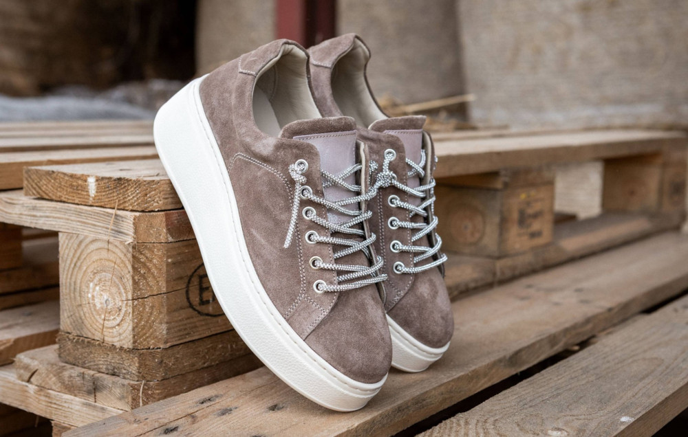 Zapatillas deportivas beis ante