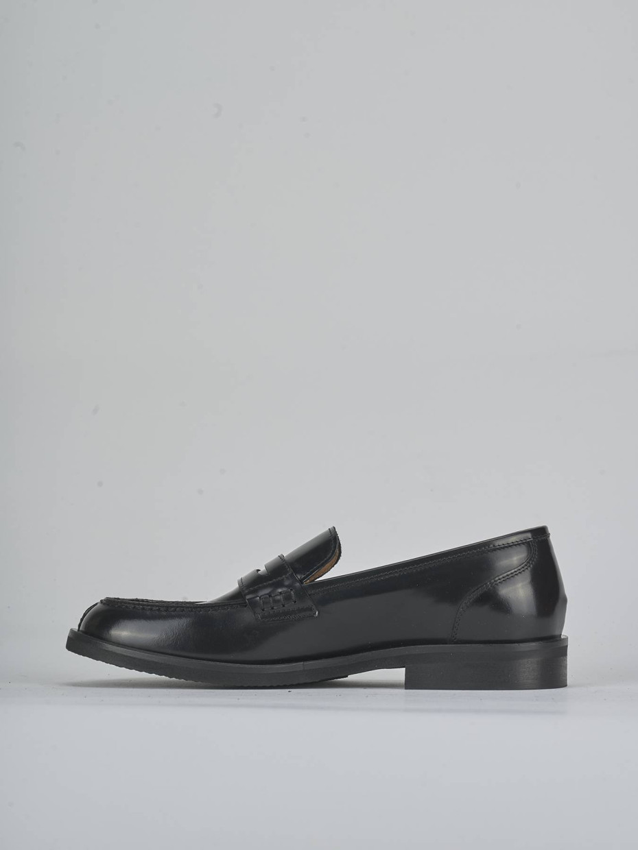 Mocasines tacón 2 cm negro cuero