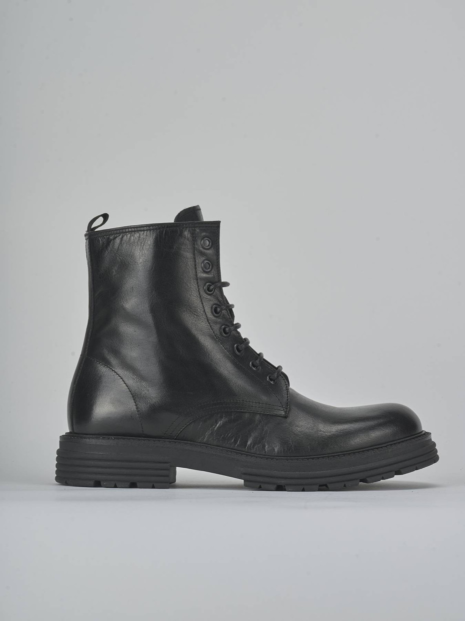 Botas militares negro cuero