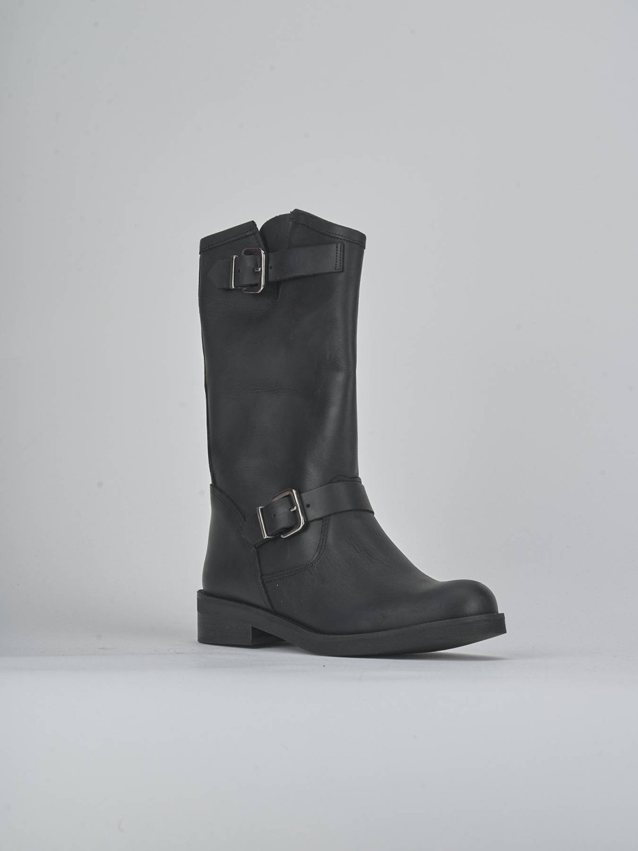 Low heel boots heel 3 cm black leather