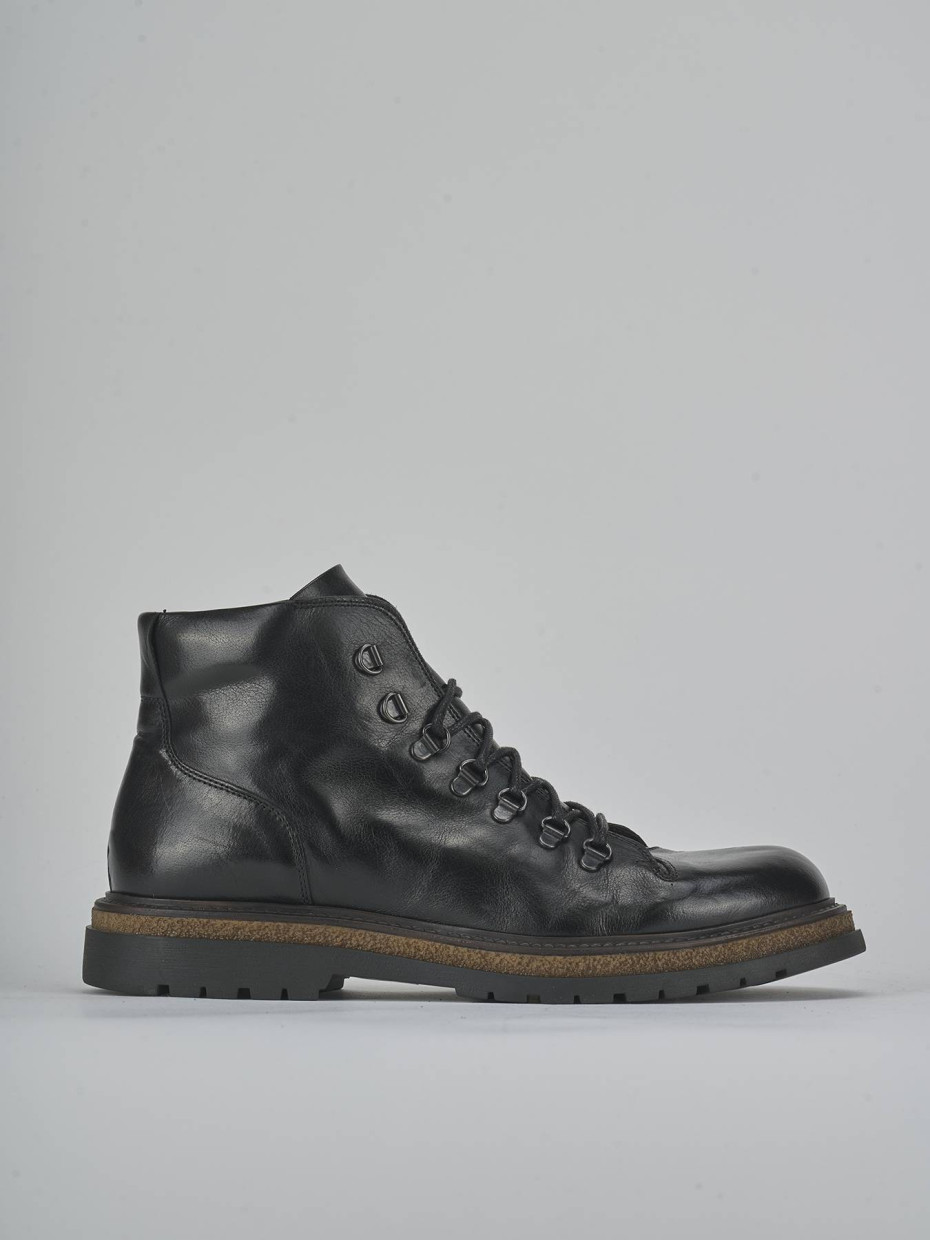 Botas militares negro cuero