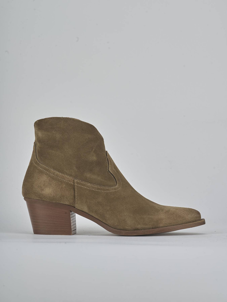 Botines de tacón alto tacón 5 cm beis ante