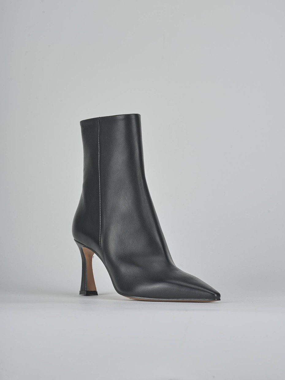 Stivaletti tacco 8cm pelle nero
