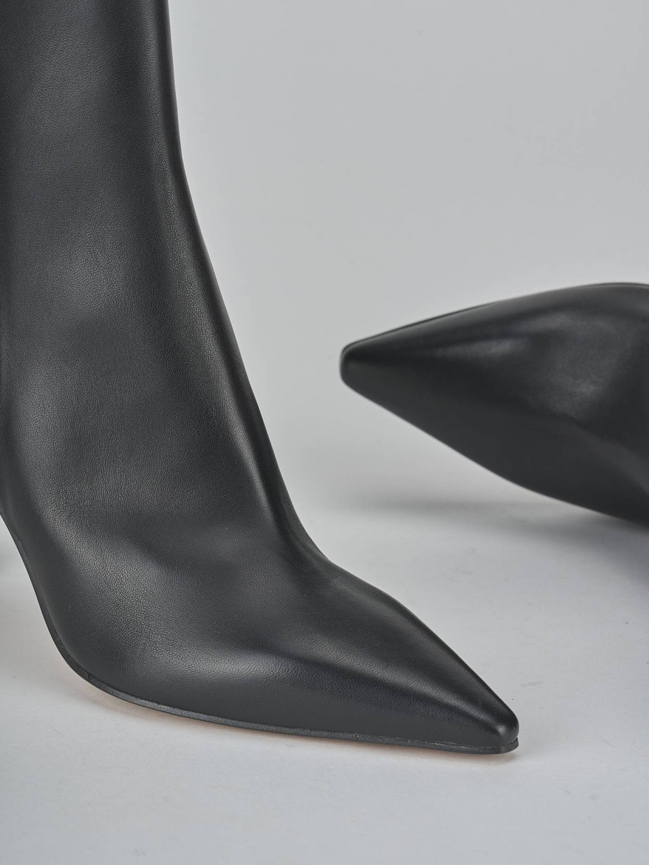 Stivaletti tacco 8cm pelle nero