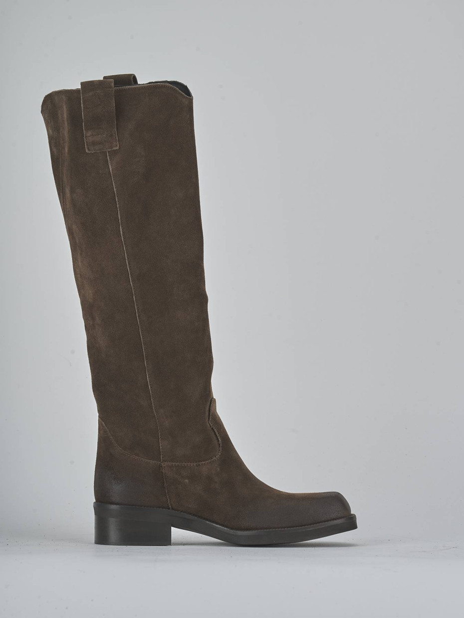 Low heel boots heel 4 cm dark brown suede